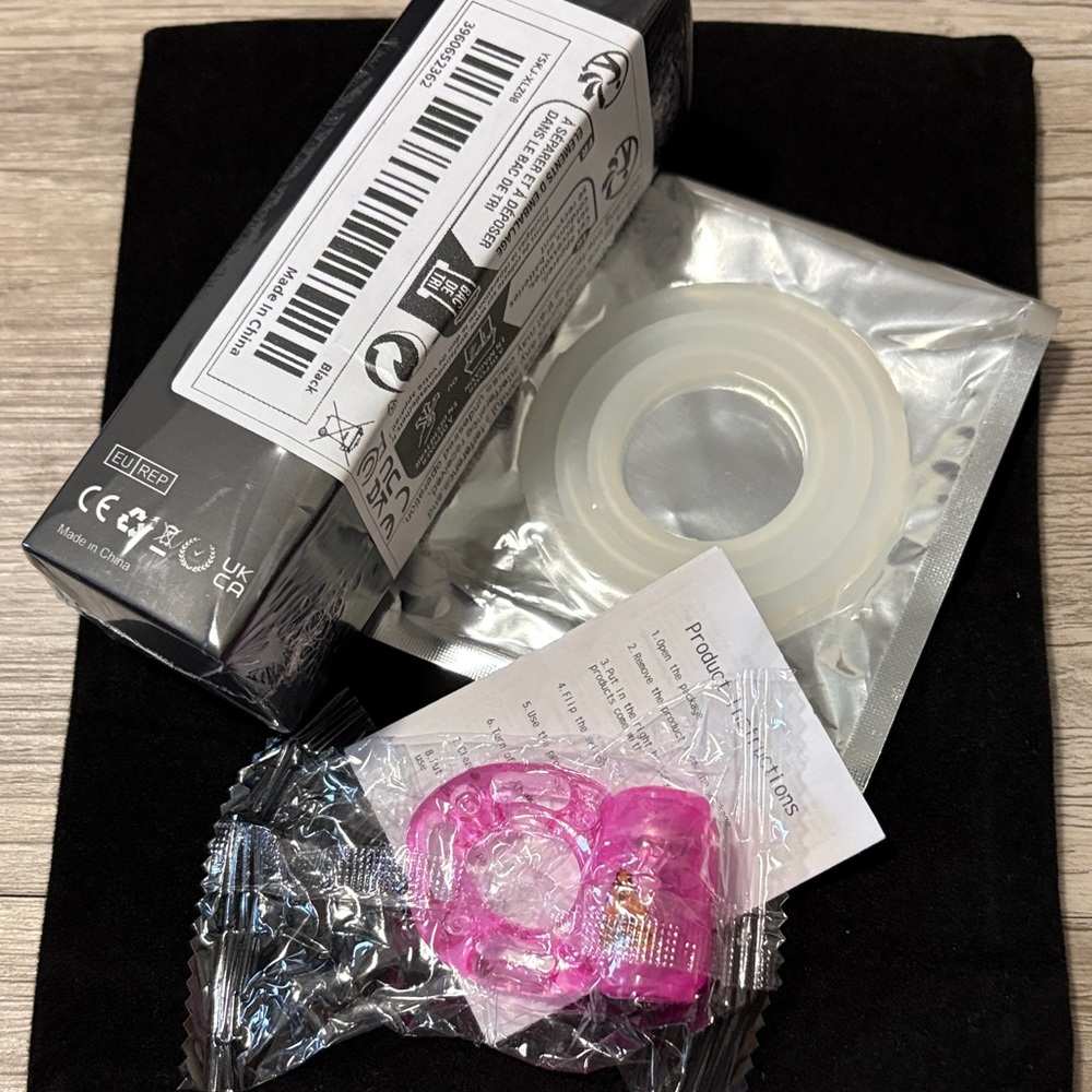 Black and Pink Men's Accessory Set - Picture 7 of 8
